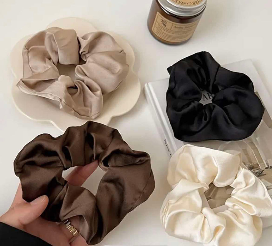 Yorkshire Lash Hair Scrunchie