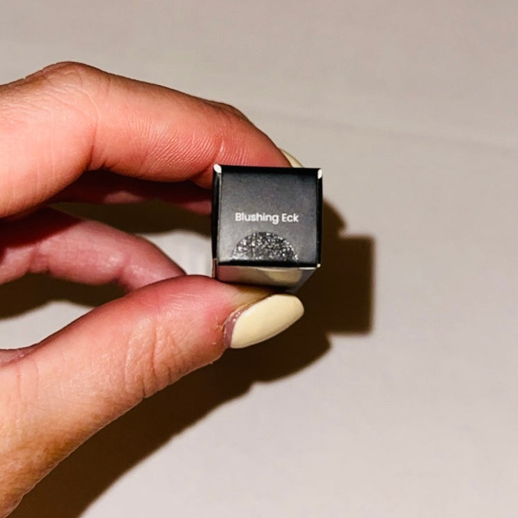 ‘Blushing Eck’ Lip stain